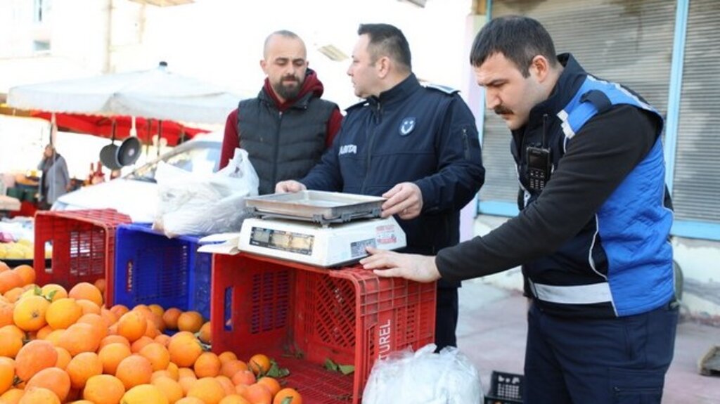 İlkadım’da Pazarcılara Terazi Denetimi!