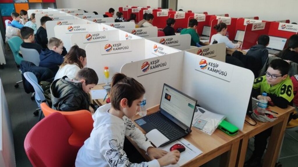 Canik Keşif Kampüsü’nde Sınav Heyecanı!