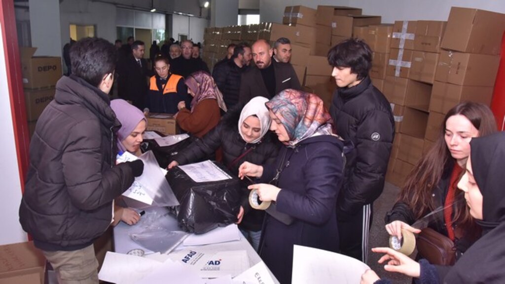 Tekkeköy’de Yardımlar Koordinasyon İçinde Ulaştırılıyor!