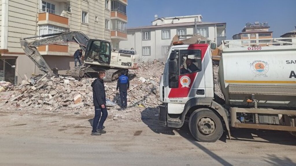 Samsun Büyükşehir Zabıtası Deprem Bölgesinde!