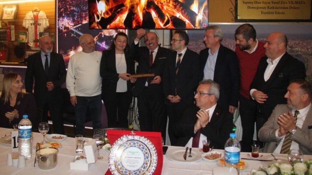 Çarşambalılar Vakfı'ndan Sadettin Sarıoğlu'na Teşekkür!