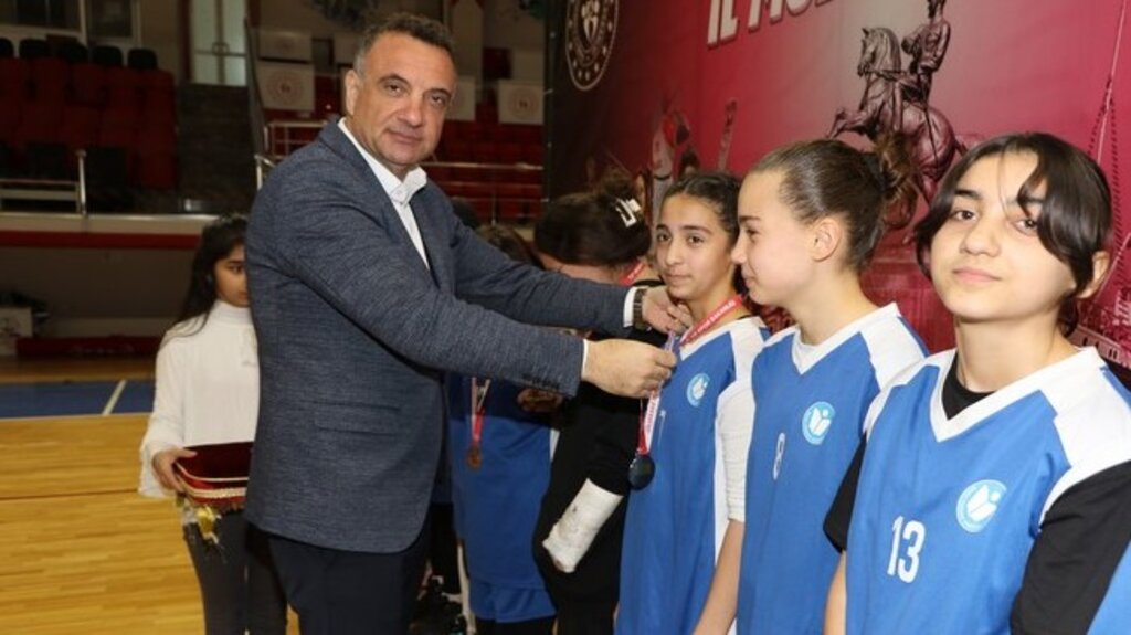 Küçük Kızlar Basketbol İl Birinciliği Sona Erdi!