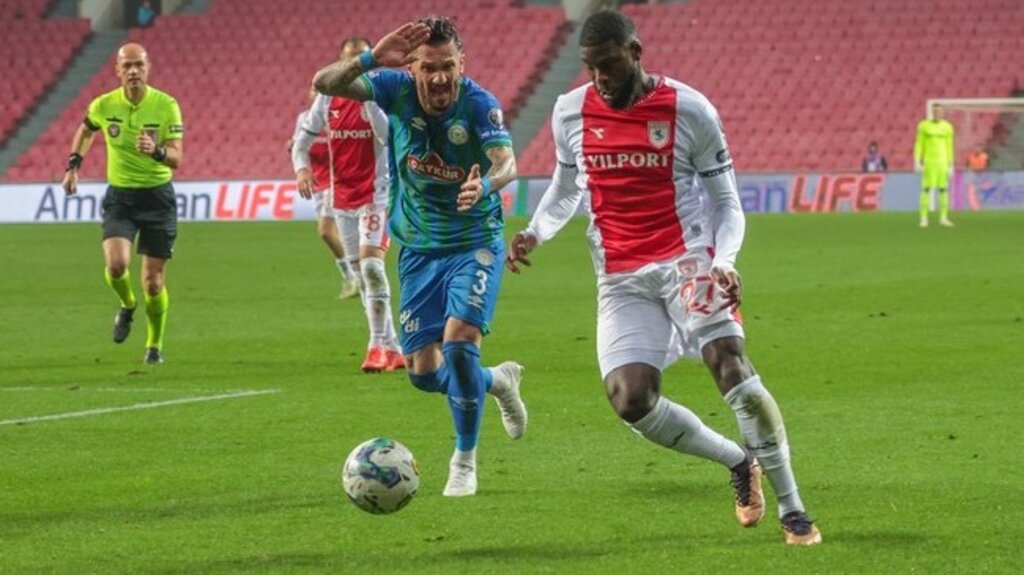 Samsunspor Rizespor'u Rahat Geçti!