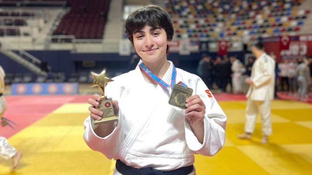 Serdem Daharlı, Türkiye Judo Şampiyonasında Birinci Oldu!