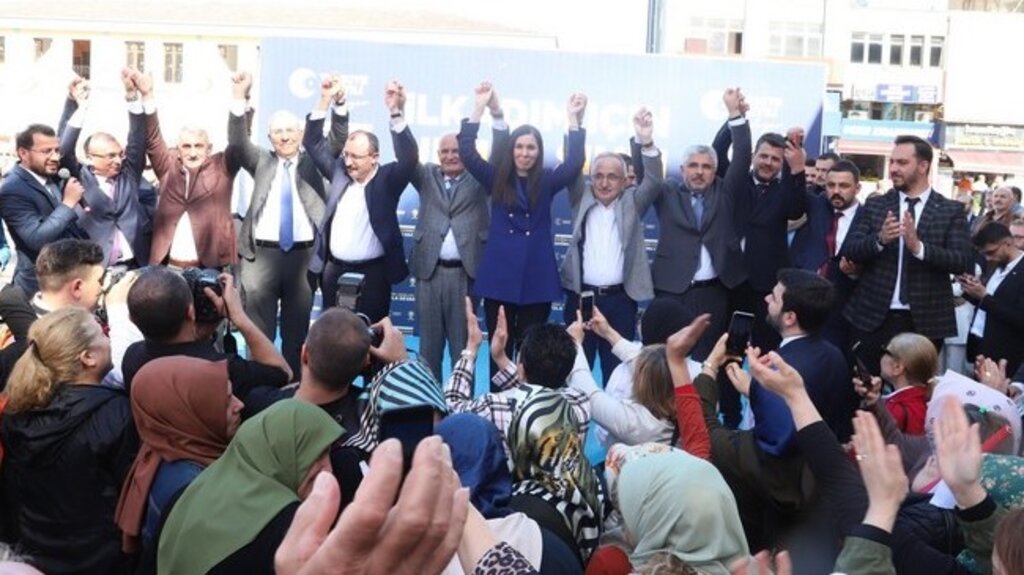 AK Parti Samsun’da 3 SKM Birden Açtı!