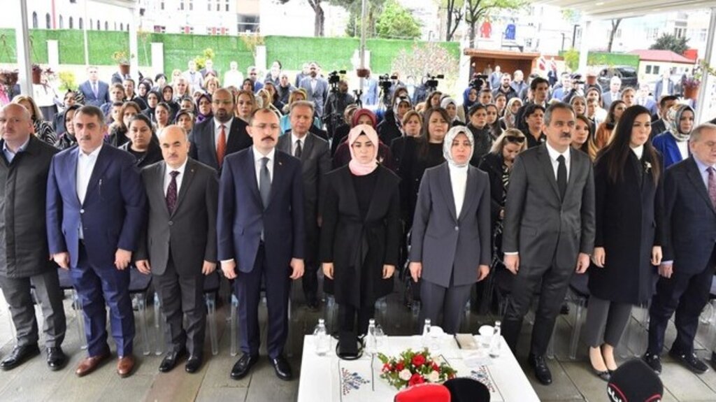 Bakanlar Özer ve Muş, Samsun’da Açılışa Katıldı!