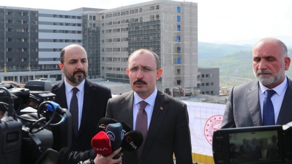 Hastane Yoluna Bakan Neşteri! 170 Milyon TL Ödenek Sağlandı...