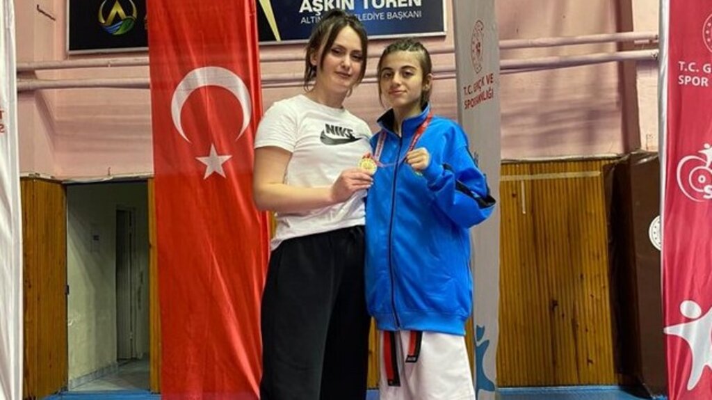 İlkadım Spor Takımından Çifte Başarı!