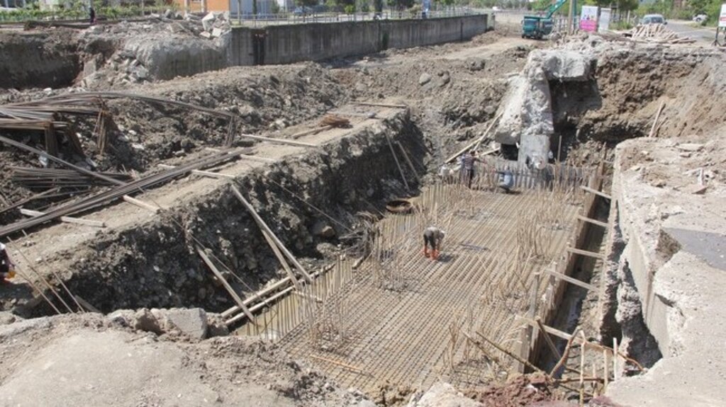 Yapımı Süren Beton Köprü Tekkeköy’de Ulaşımı Kolaylaştıracak!