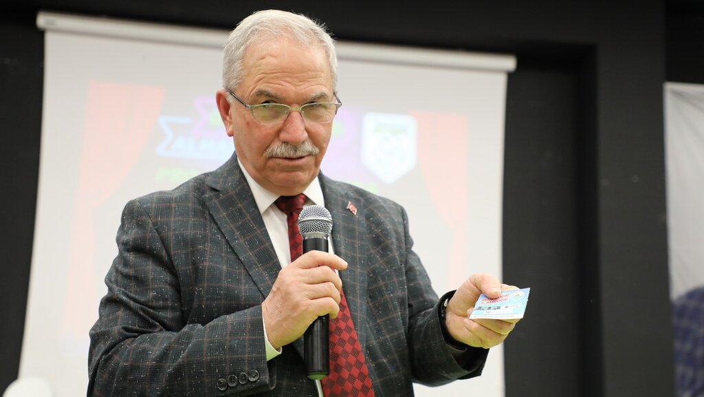 Alışveriş Kartını Başkan Demirtaş’ın Ellerinden Aldılar!