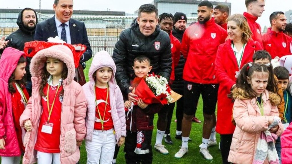 Miniklerden Şampiyon Samsunspor’a Ziyaret!