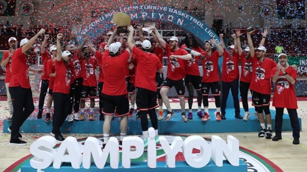 Şampiyon Samsunspor Basketbol Taraftarı İle Buluşuyor!