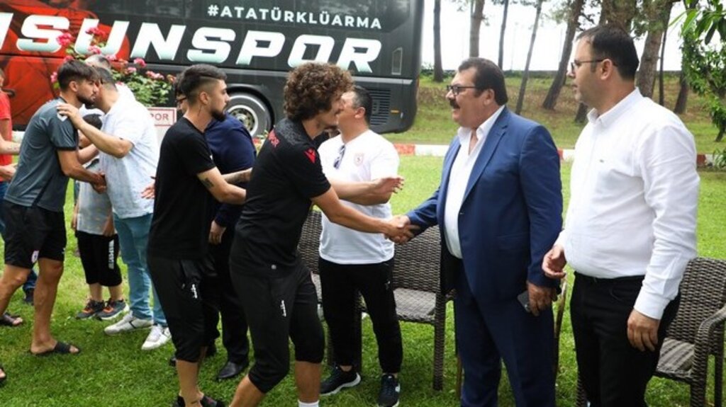 Samsunspor’da Bayramlaşma Yapıldı! - VİDEOLU