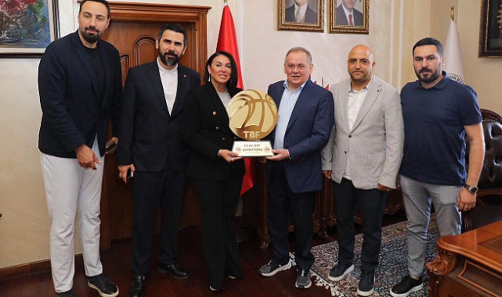 Samsunspor'dan Başkan Demir'e Kupalı Ziyaret!