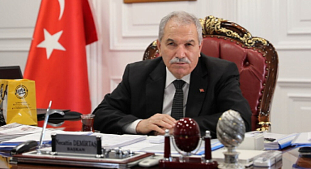 Başkan Demirtaş, 'Halka Hizmet Etmenin Mutluluğu Hiç Birşeyle Ölçülemez'!