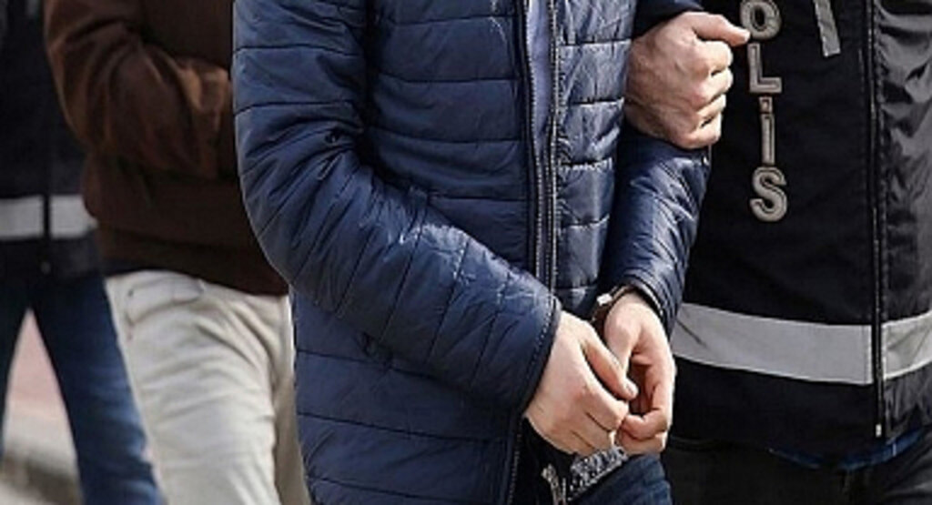 Samsun Emniyeti 2 Günde Aranan 34 Kişiyi Yakaladı!