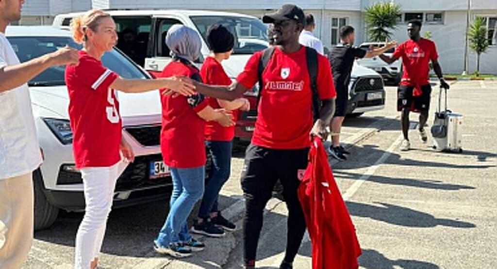 Samsunspor, Galatasaray Maçı İçin Yola Çıktı!