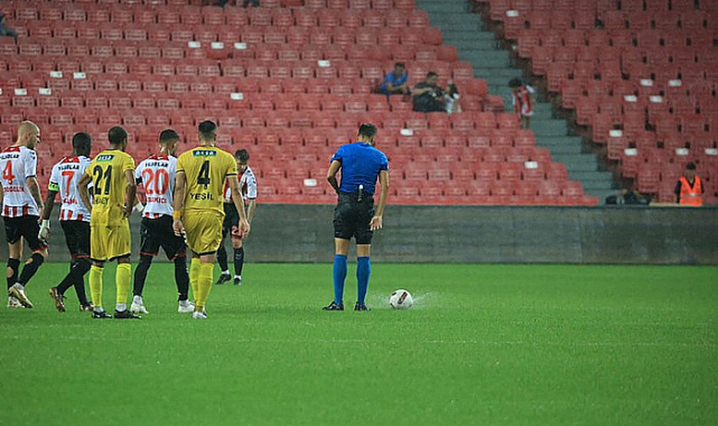 Samsunspor - İstanbulspor Maçının Tarihi Belli Oldu!