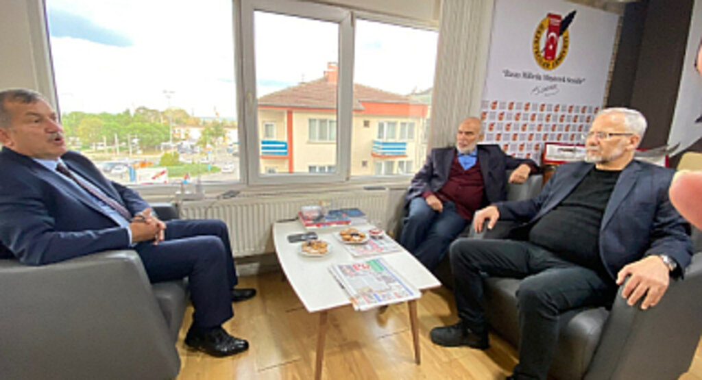 Celal Uzunkaya, 'Maaşımı Öğrenci Burslarına Vereceğim'!