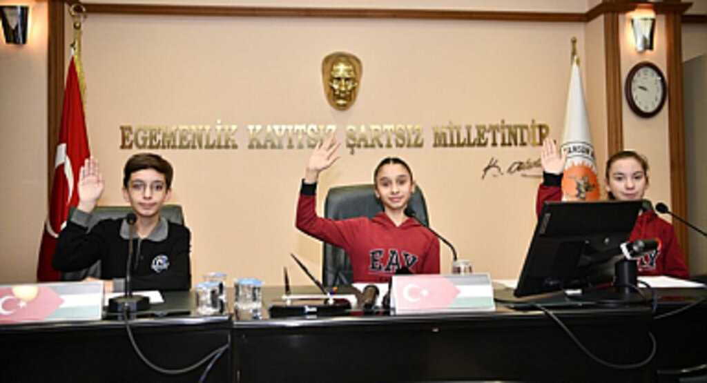 Çocuk Meclisi’nden Dünya Liderlerine Açık Mektup!