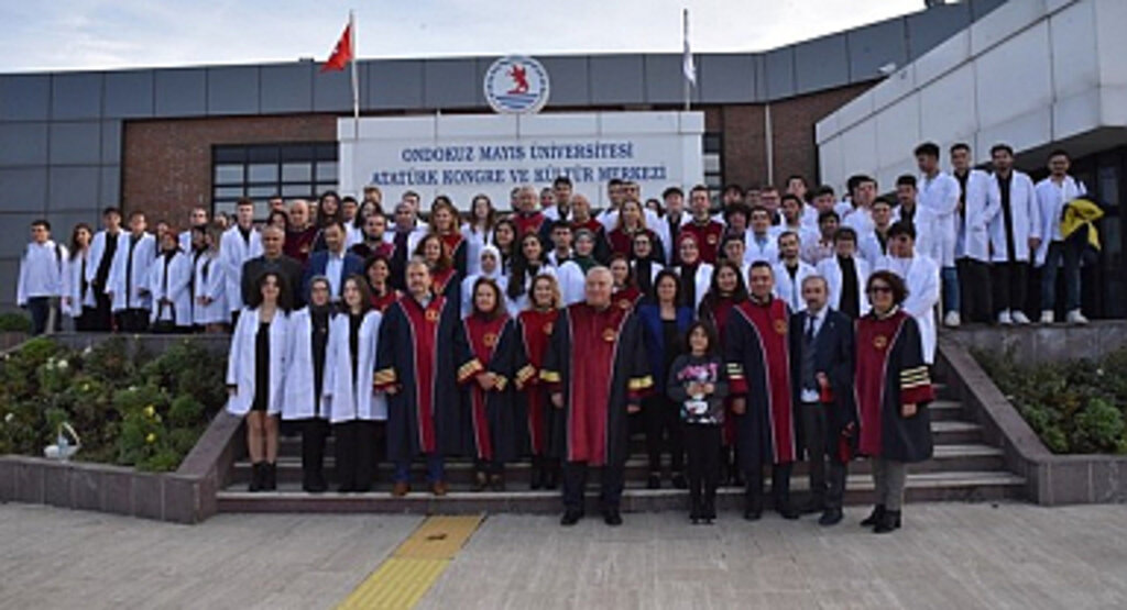 Geleceğin Veteriner Hekim Adayları Beyaz Önlüklerini Giydi!