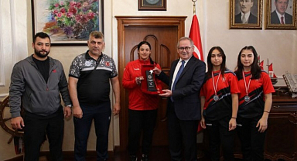 Halter Takımından Başkan Demir’e Ziyaret!