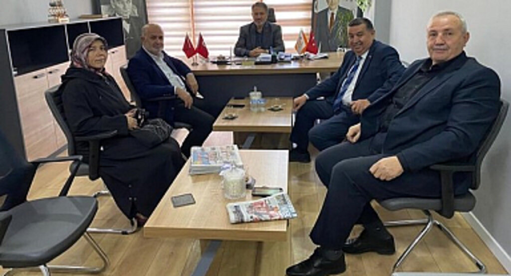 Murat İkiz’den AK Parti Havza ve Vezirköprü İlçe Teşkilatlarına Ziyaret!