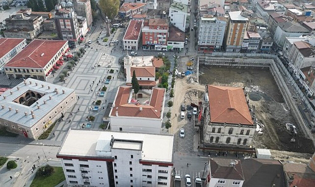Samsun’daki Ticaret Merkezi Projesi Tarihi Dokuya Uygun Yapılıyor!