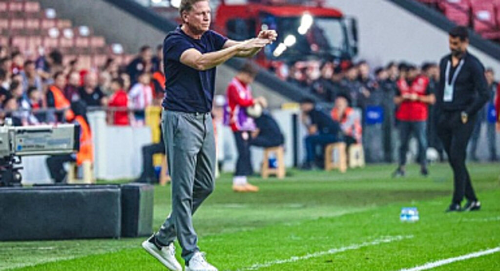 Samsunspor Teknik Direktörü Markus Gisdol Galibiyeti Değerlendirdi!