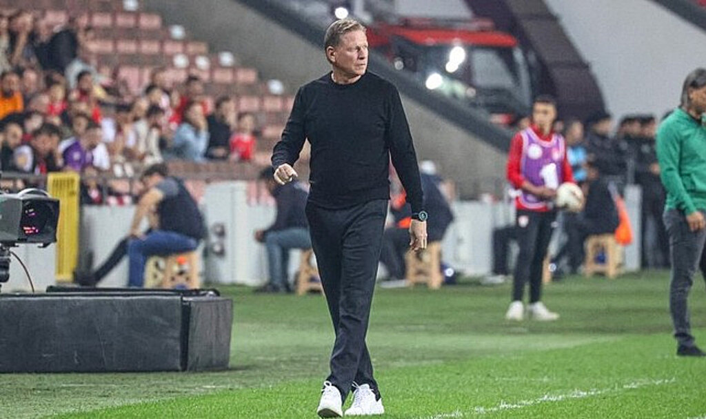 Samsunspor’un Teknik Patronu Gisdol, İstanbulspor Galibiyetini Değerlendirdi!