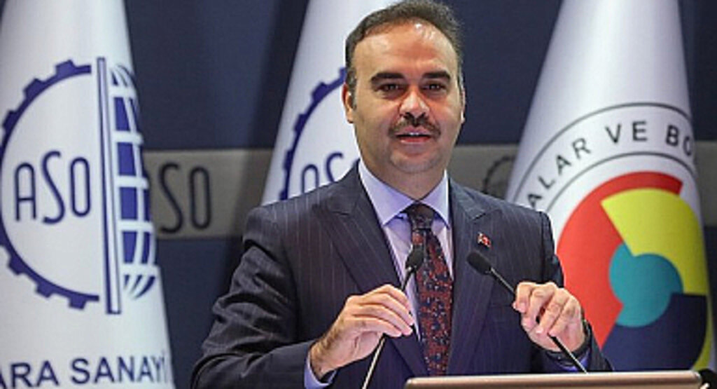 Bakan Kacır, Sanayi Üretimi Ve İşsizlik Rakamlarını Değerlendirdi!