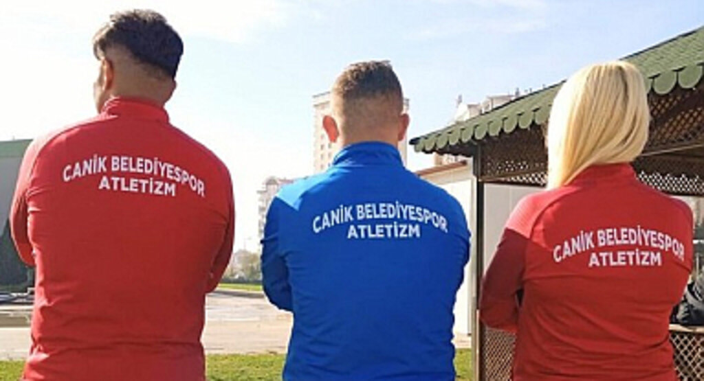 Canikli Milli Sporcu Dünya Rekoru Kırdı!