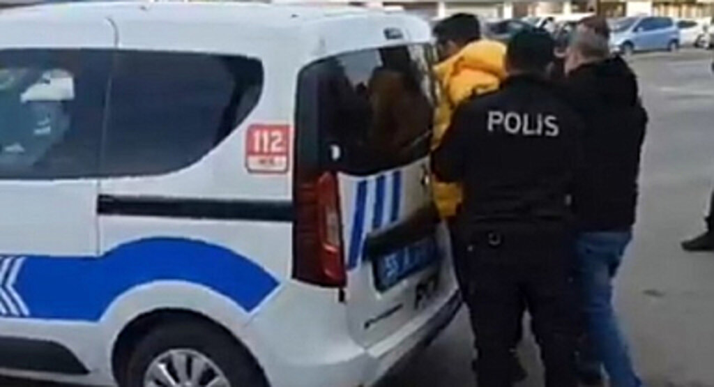 'Halkı Kim Düşmanlığa Tahrik veya Aşağılama' Suçundan Samsun'da Gözaltı!
