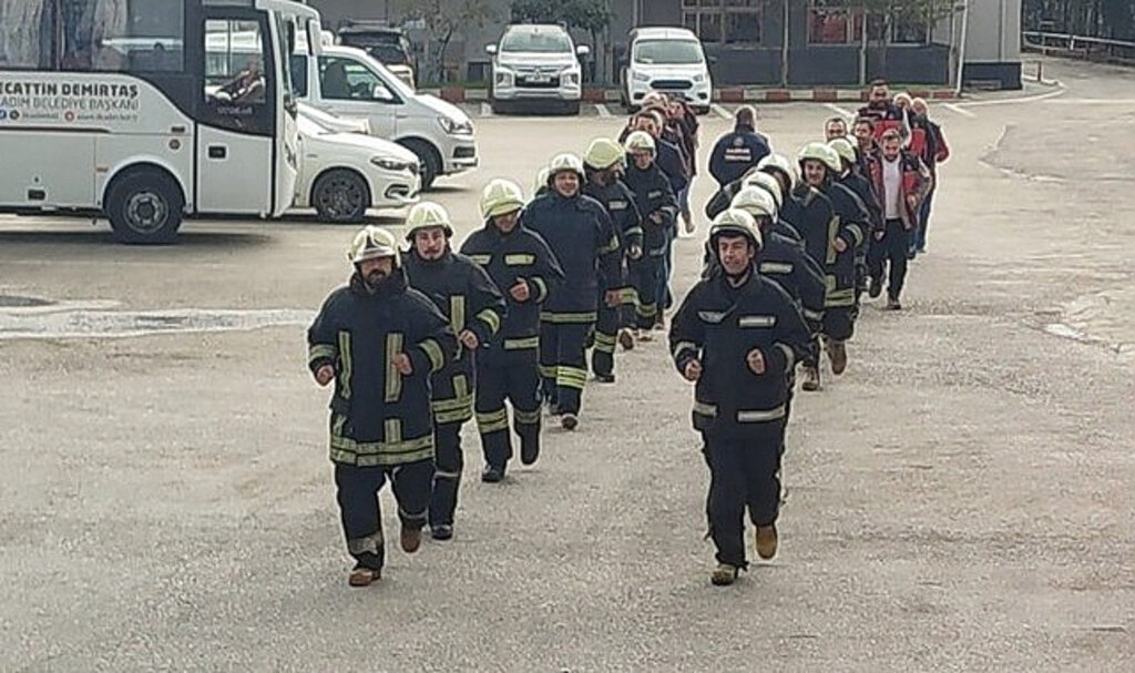 İlkadım Belediyesi Arama Kurtarma Ekibi Kurdu!