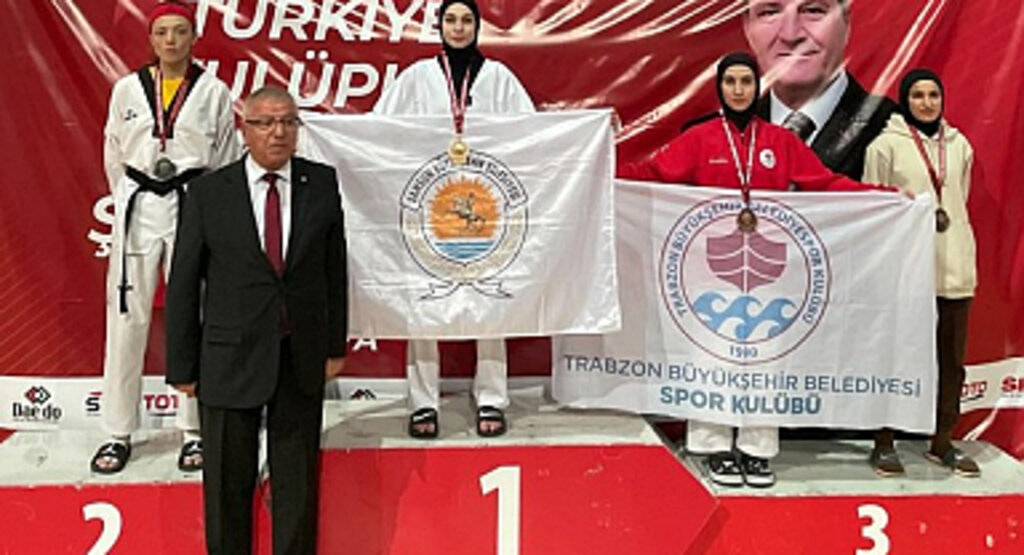 Samsun Büyükşehir Taekwondo Kız Takımı Türkiye Üçüncüsü Oldu!