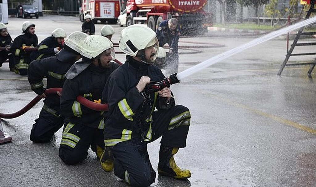 Samsun’da Üniversite Öğrencilerine Temel İtfaiye Eri Eğitimi!