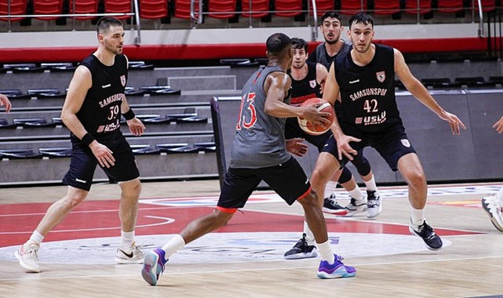 Samsunspor Basketbol Pınar Karşıyaka’yı Ağırlayacak!