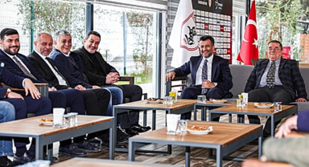 AK Parti SBB Adayı Halit Doğan Kulübümüzü Ziyaret Etti!