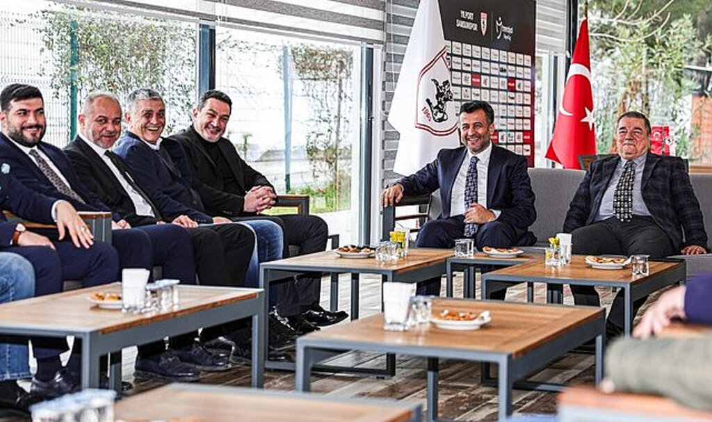 AK Parti SBB Adayı Halit Doğan Kulübümüzü Ziyaret Etti!
