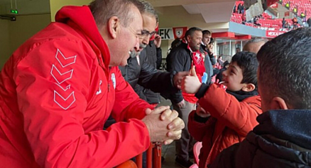 Cevat Öncü Samsunspor Maçını Tribünden Takip Etti!