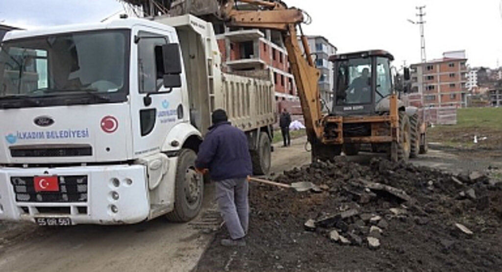 İlkadım Fen İşleri Dört Bir Yanda!