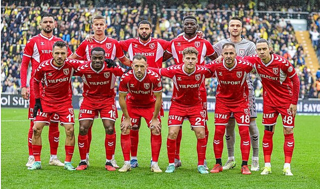 Samsunspor, İstanbul'da Fenerbahçe'den Puan Aldı!