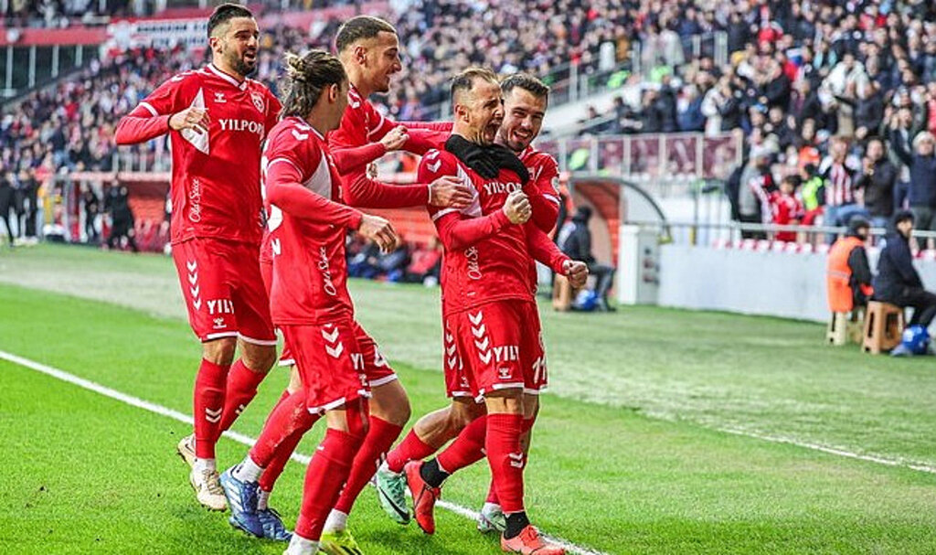 Samsunspor, Kayserispor'u Da Kayıpsız Geçti!