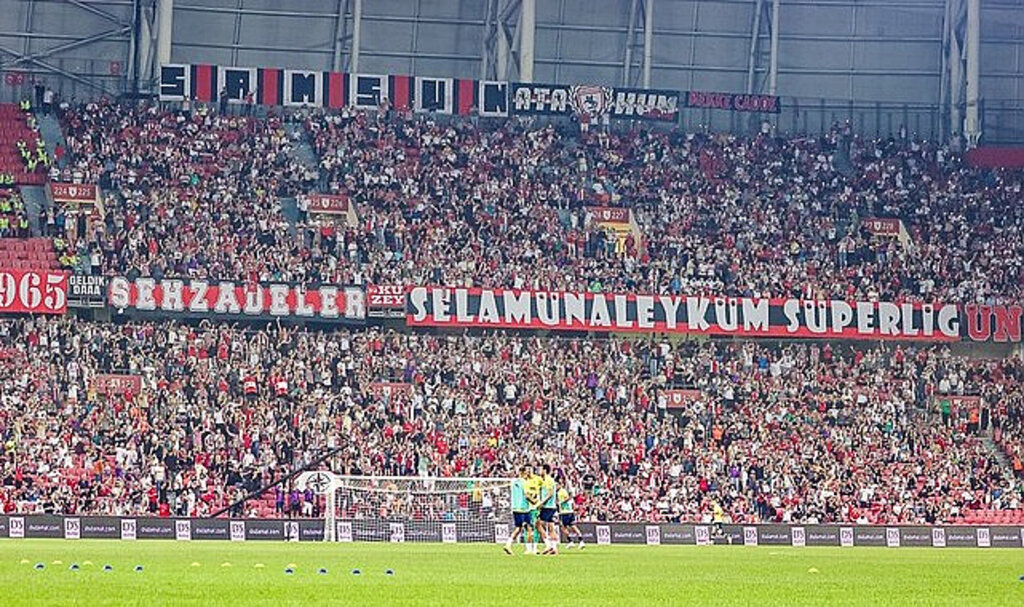 Taraftar ‘Ravza’ İçin Tek Yürek!