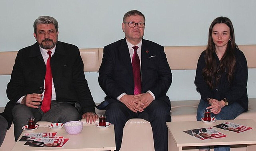 Adem Güney, ‘Başkan Olmak İçin Sandıktan Çıkmak Gerekir’!