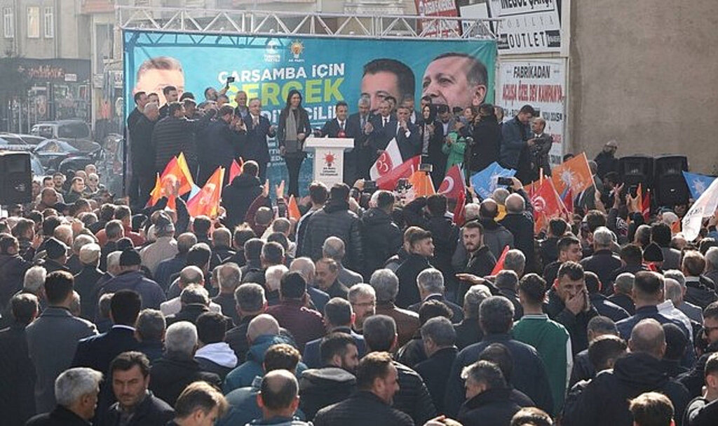AK Parti Çarşamba SKM Açılışı Adeta Mitinge Döndü!