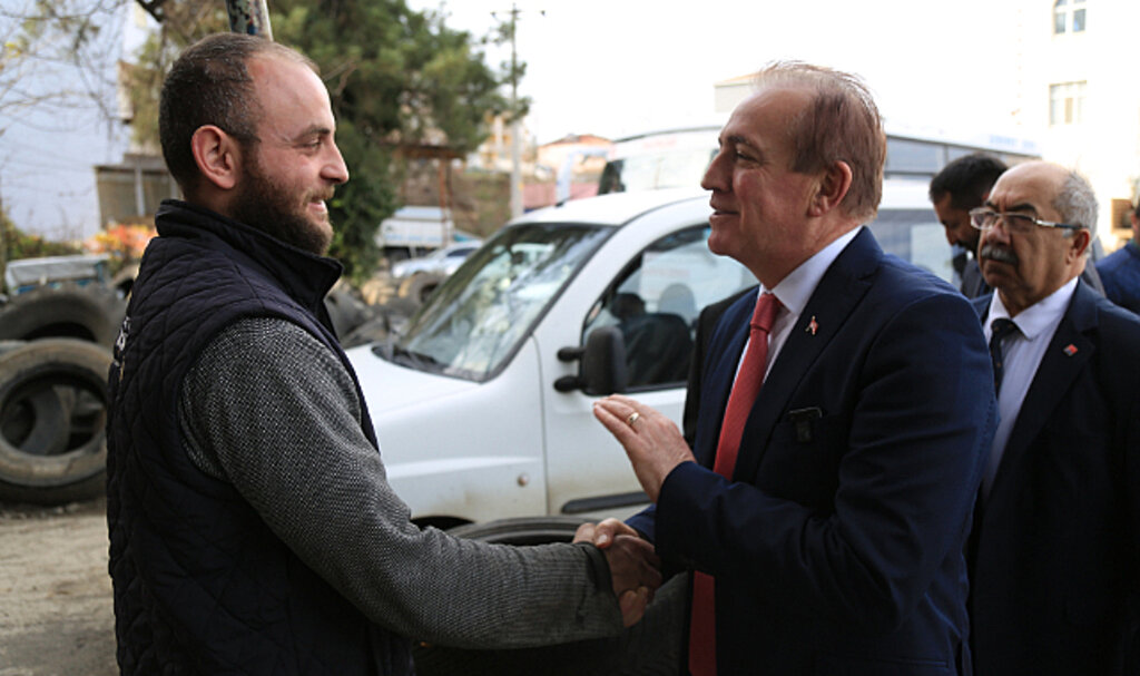 Cevat Öncü, Büyükşehir İşsizlikle İlgili Sorumluluk Üstlenmemiş'!