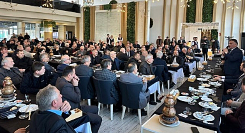 Gür, 'Muhtarlarımız Olmazsa Olmazımız'!