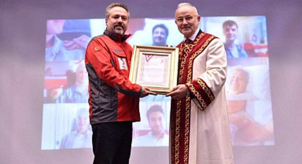 Ondokuz Mayıs Üniversitesi’ne Kurumsal Altın Madalya Verildi!