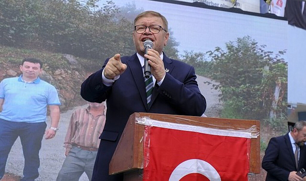 Adem Güney, 'Ahlaklı Belediyecilik Yapabileceği Sözü Vermektir'!